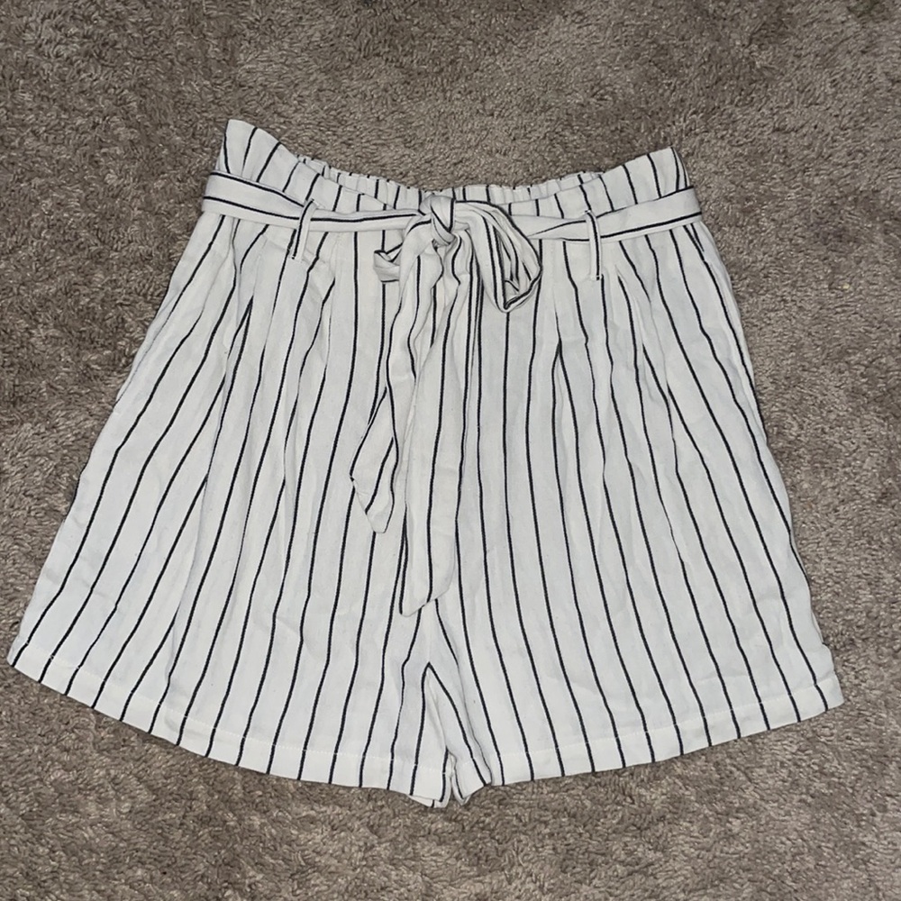 BOUTIQUE SHORTS